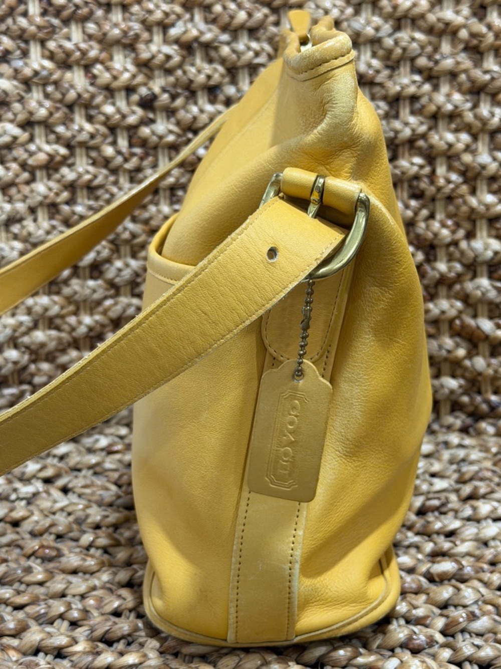 Vintage Coach SoHo Bleeker Bucket Bag 4153 - Picture 4 of 12